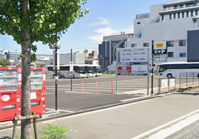 タイムズ京都駅南 乗用車・バス駐車場