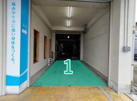 ブルーフィット駐車場【1】